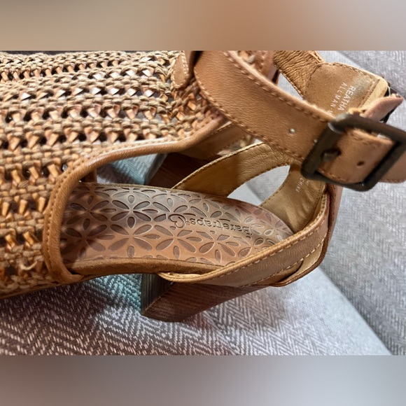 Baretraps Reatha Woven Open Mesh Heeled Peep Toe Zip Ankle Strap Sandals - Picture 4 of 13